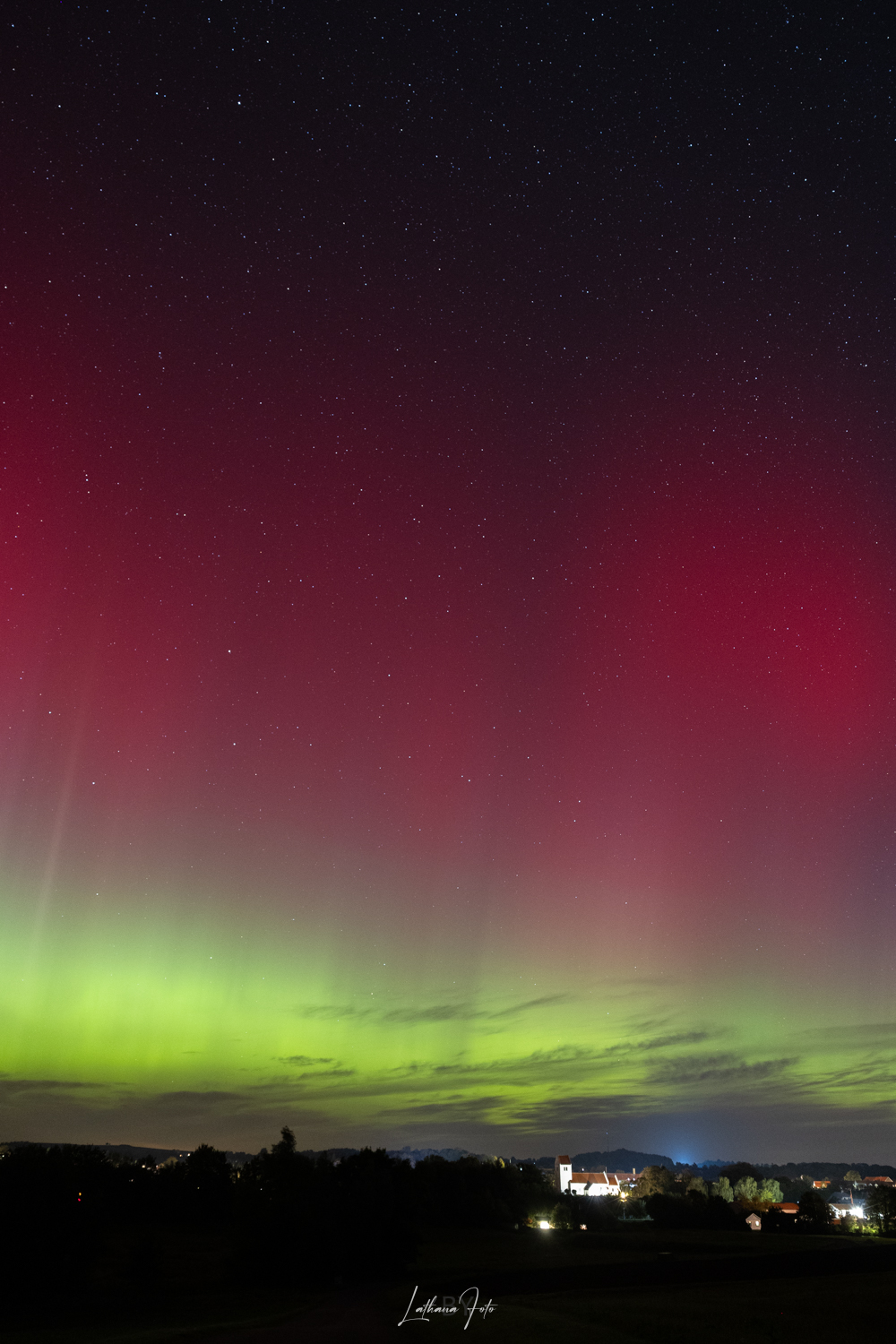 Nordlys over Asnæs kirke MG 7811